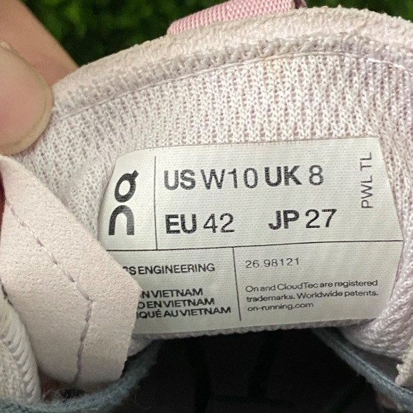 On Cloud CloudNova Rose Brown Women's Pink Running Shoes - Picture 6 of 14